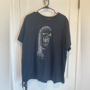 Nike 2021 World Series Champions Commish (MLB Atlanta Braves)
Men's T-Shirt